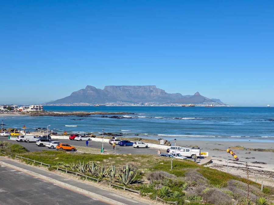 5 Bedroom Property for Sale in Bloubergstrand Western Cape